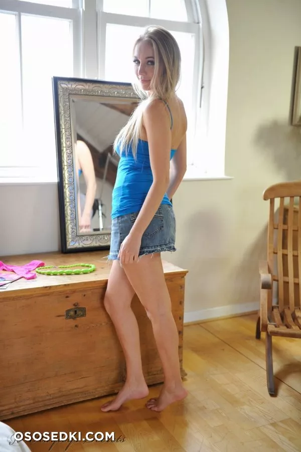 Hayley Marie Coppin-colourful - 5