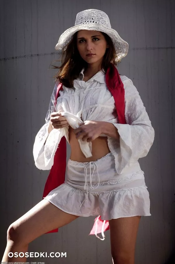 Carlotta - 14