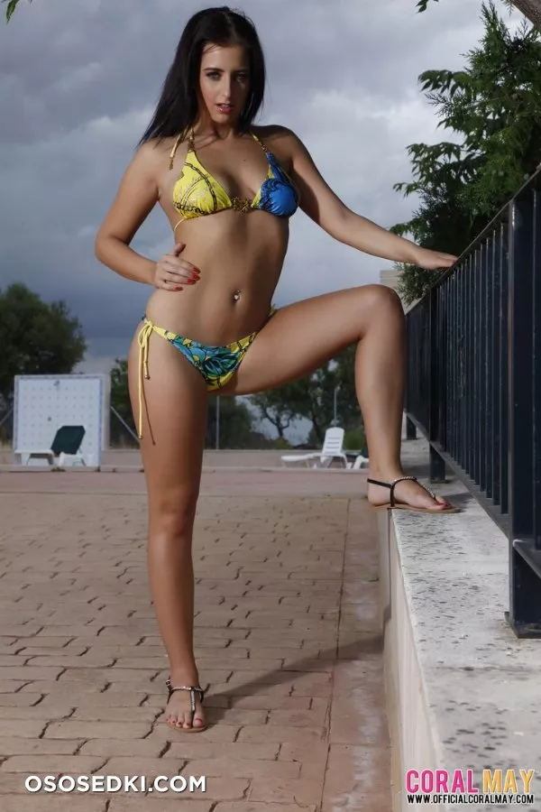 Coral May-Strips nude from her bikini outside - 16