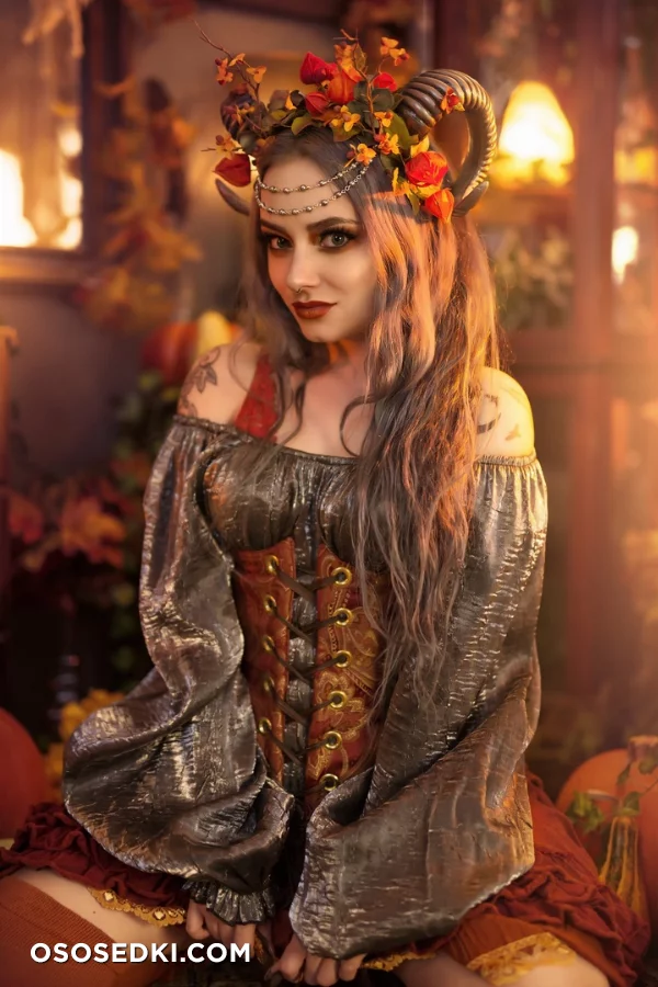 GENEVIEVE - 44