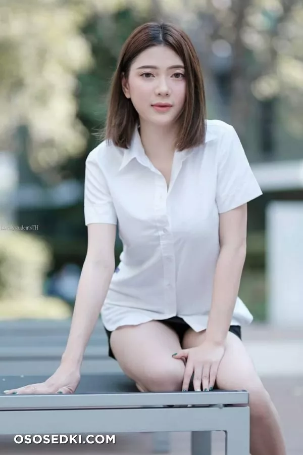 น้อง ฟ. ชุดนักศึกษา - 9