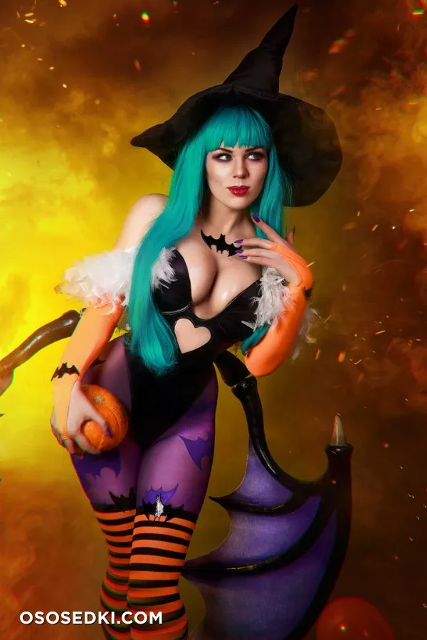 HALLOWEEN - 10