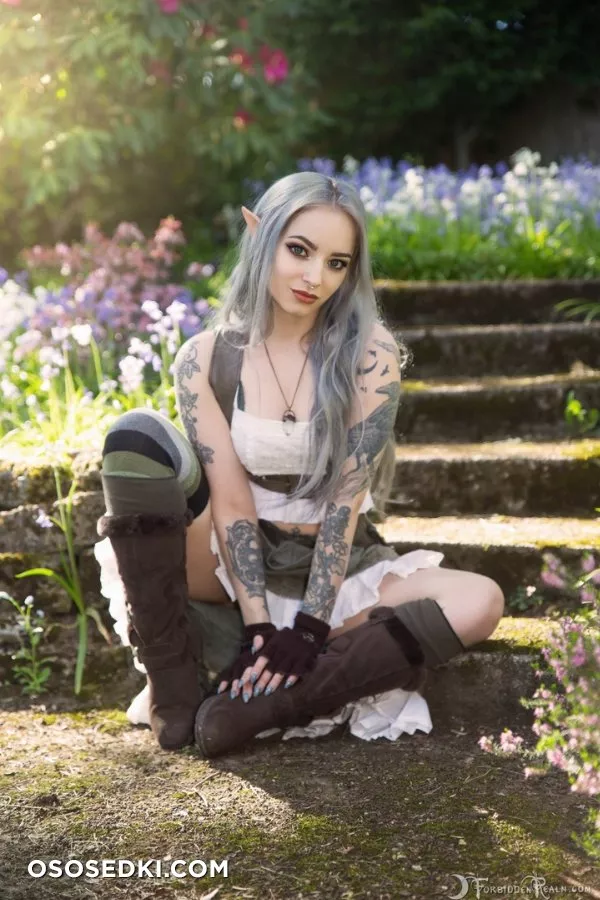 Genevieve (Forbidden Realm) Hyacinth erotic cosplay set - 7