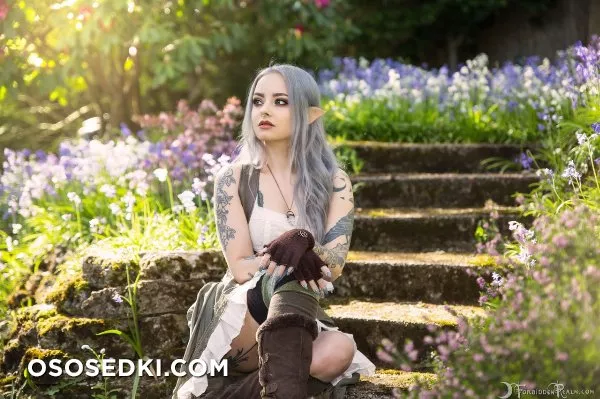 Genevieve (Forbidden Realm) Hyacinth erotic cosplay set - 9