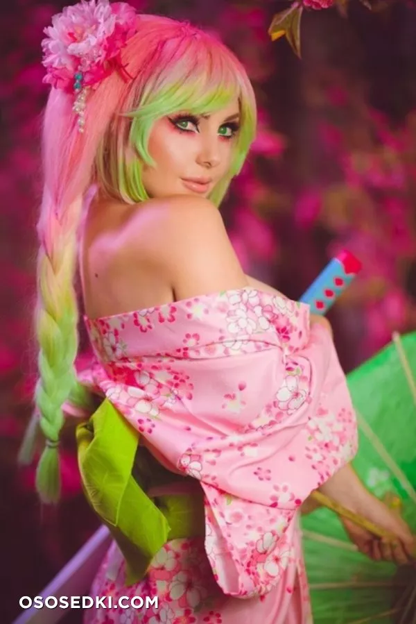 Jessica Nigri - Mitsuri Kanroji - 5