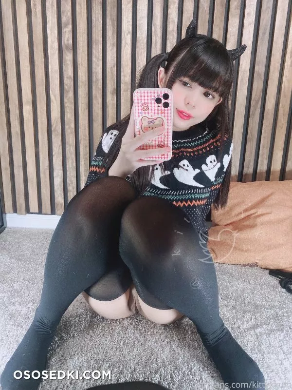 02.10.21 Kitty Kum - 59