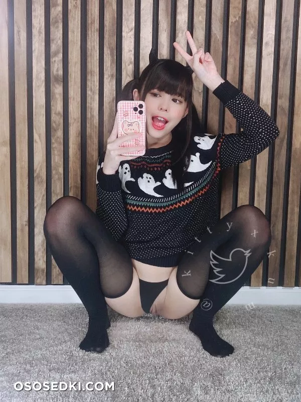 02.10.21 Kitty Kum - 98