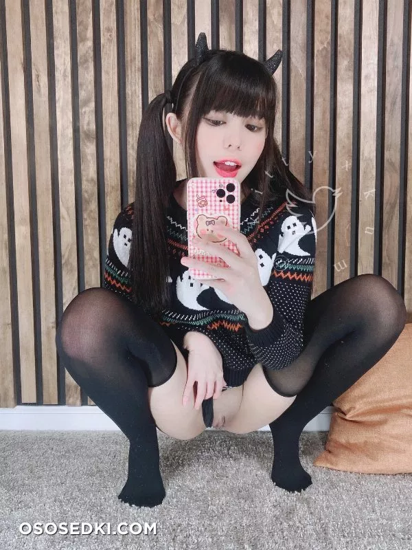 02.10.21 Kitty Kum - 121