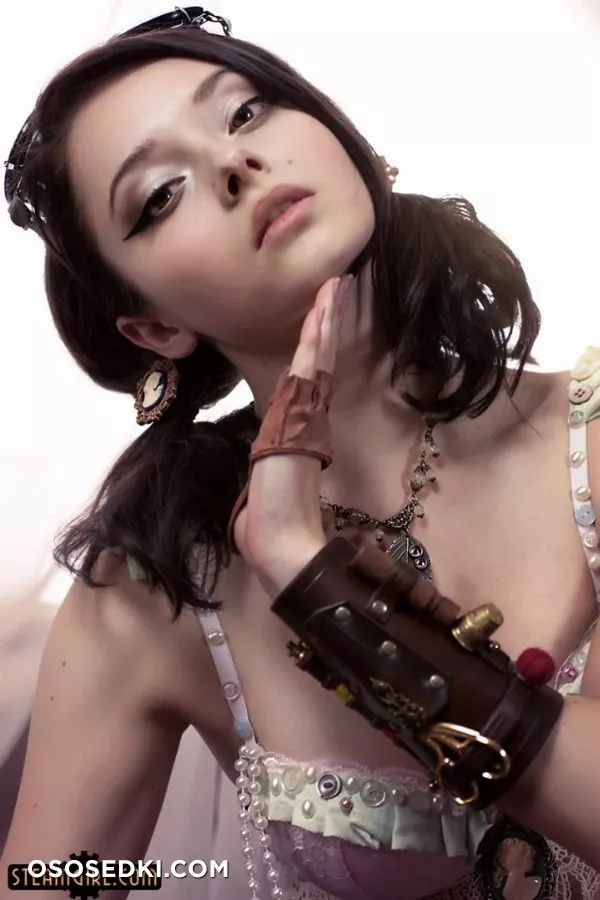 Little Alina - 33