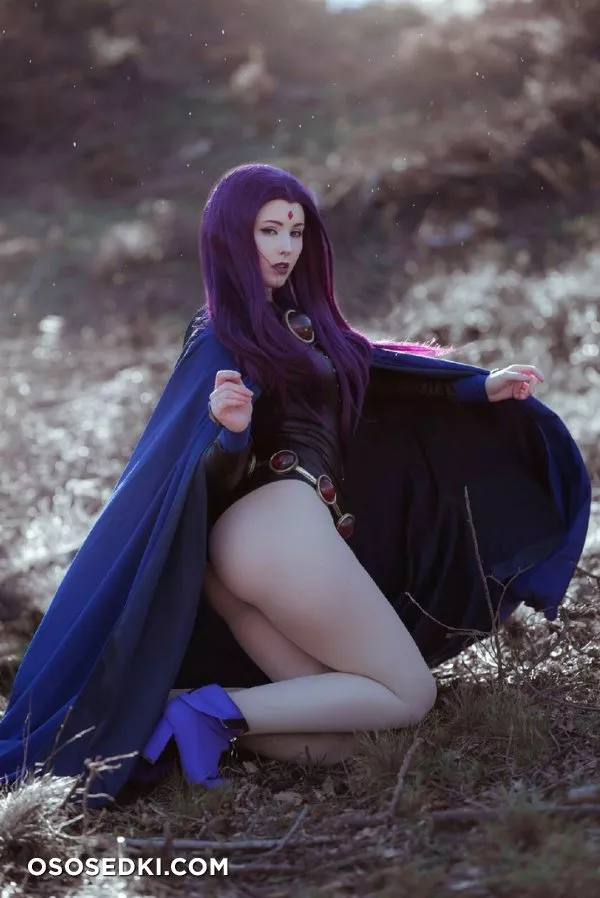 Raven (DC) Blue Snow - 13