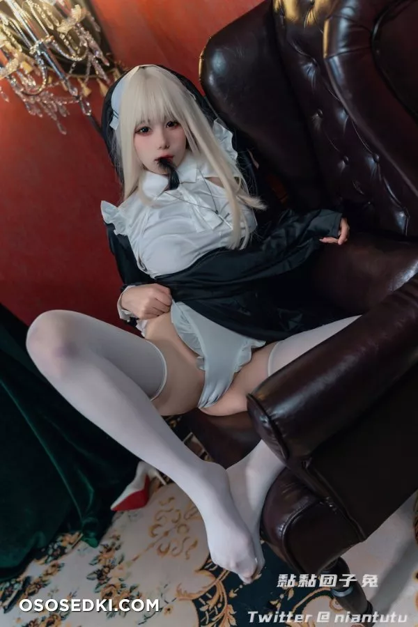 黏黏团子兔 - Nun 修女 - 32