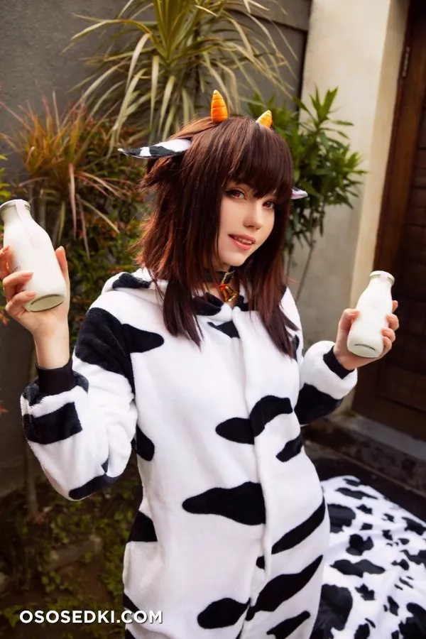 Megumin Cow (KonoSuba) - Caticornplay - 1