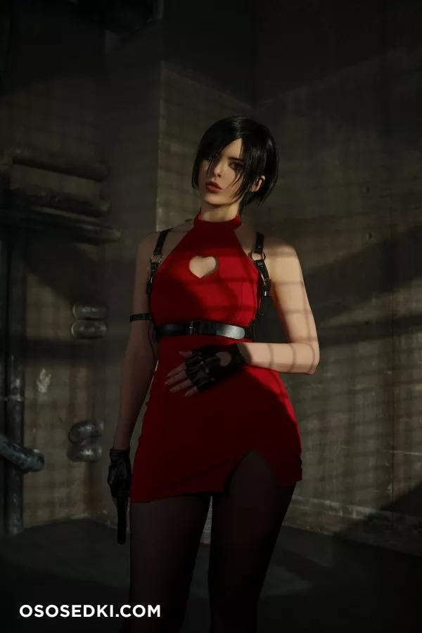 Ada Wong (Resident Evil) - Vinnegal - 11