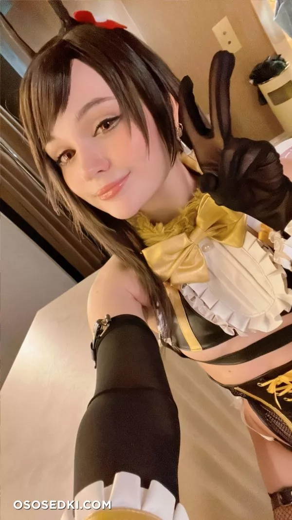 Tifa Beesuit (Final Fantasy) - Alcololi - 39