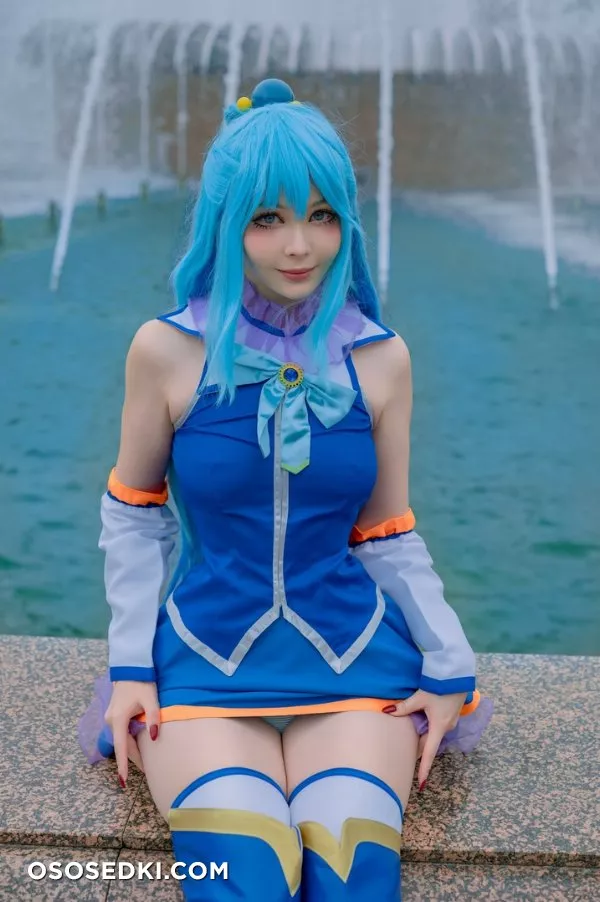 Aqua (KonoSuba) - Tsukides - 3