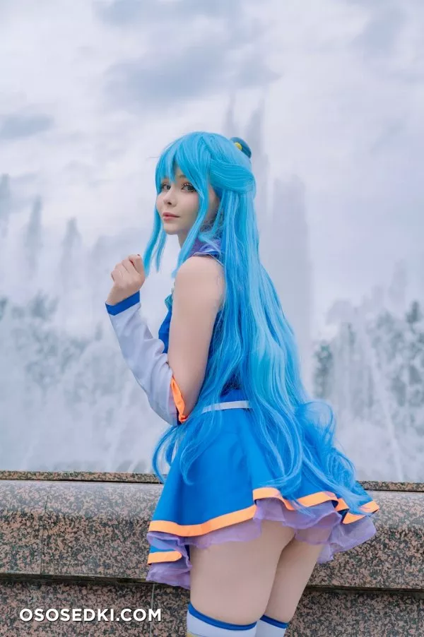 Aqua (KonoSuba) - Tsukides - 8