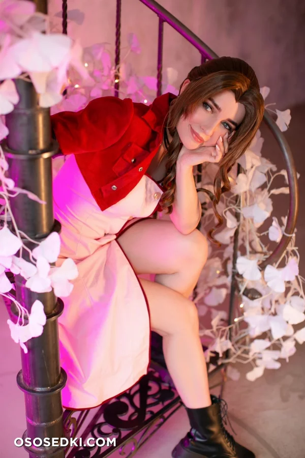 Aerith Gainsborough (Final Fantasy) - Flоrа Dаriа - 7