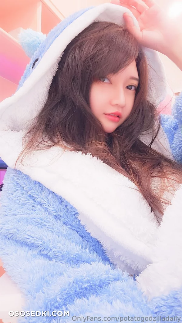 Potato Godzilla - OnlyFans Nude Jul 1-31, 2024 - 24