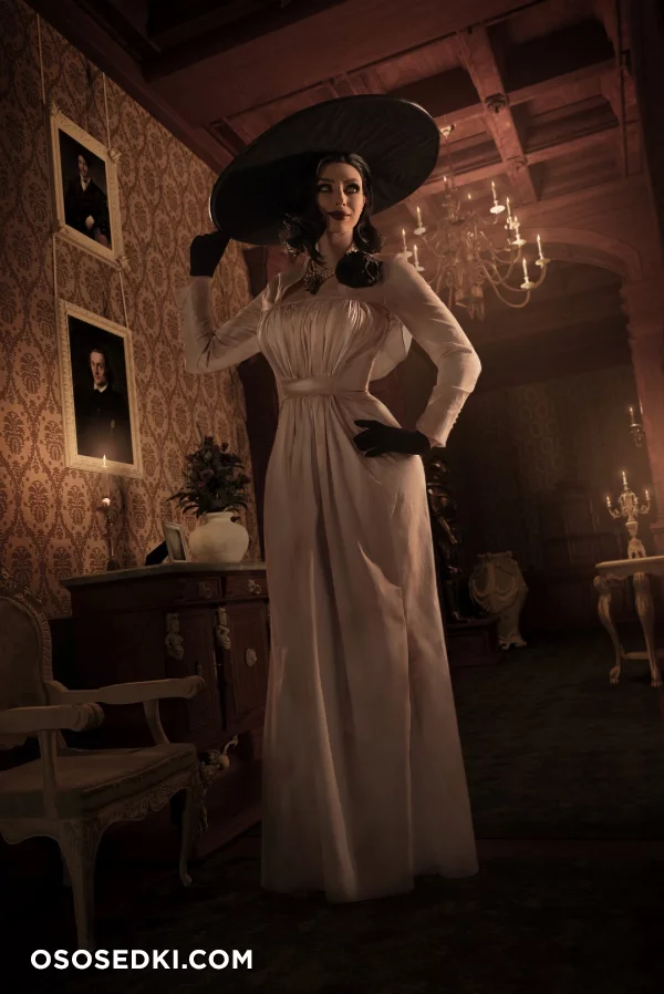 Lady Dimitrescu (Resident Evil) - Lаdу Меlаmоri - 3