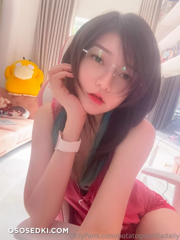 Potato Godzilla - OnlyFans Nude Dec 1-31, 2024 - 19