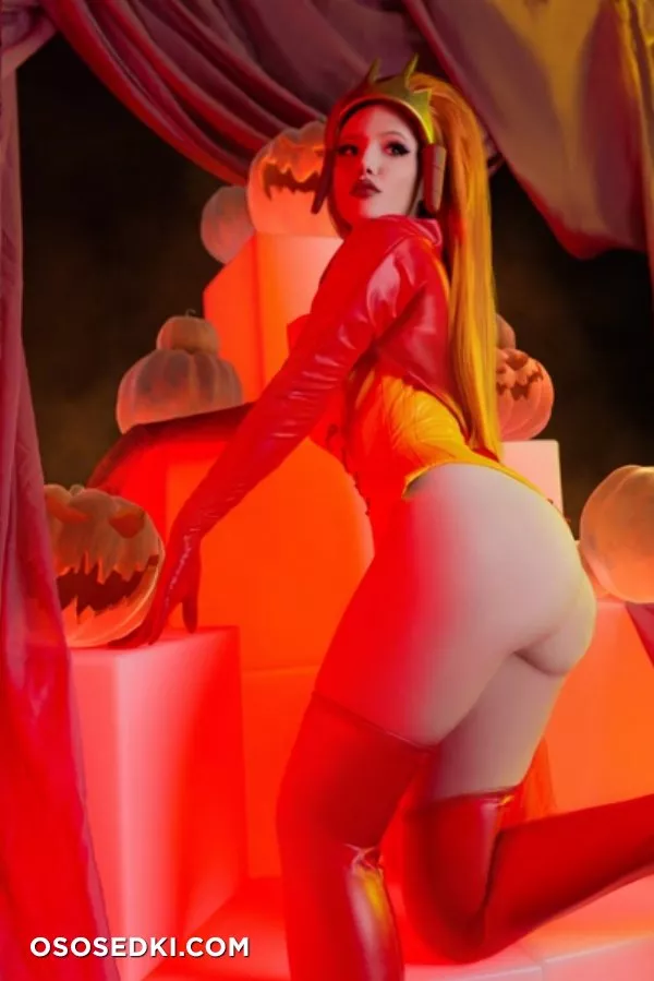 Lada Lyumos - The Mistress - 8