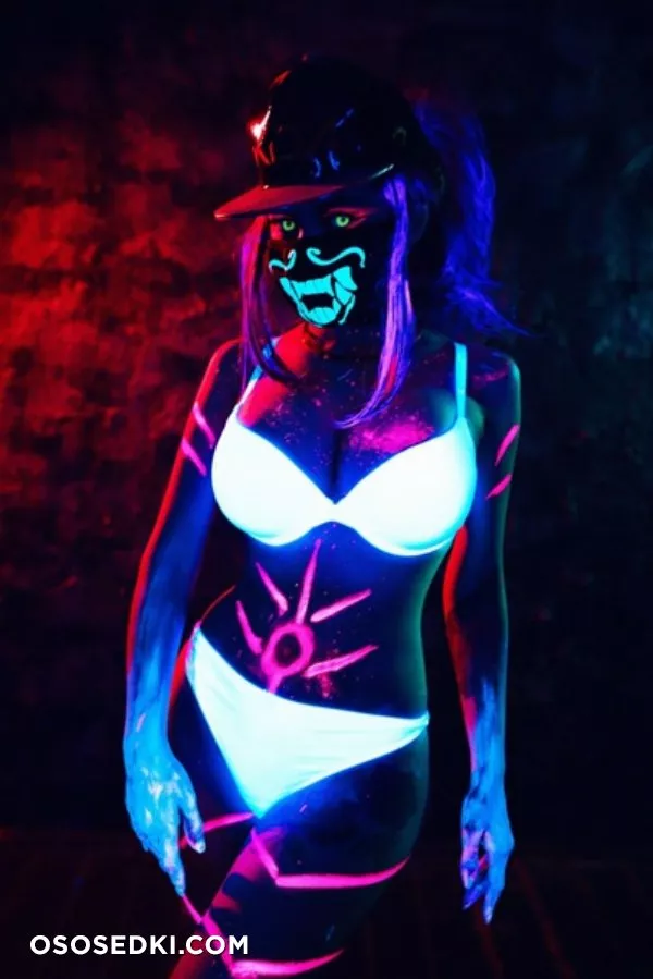 Kalinka Fox - Akali KDA (League of Legends) - 11