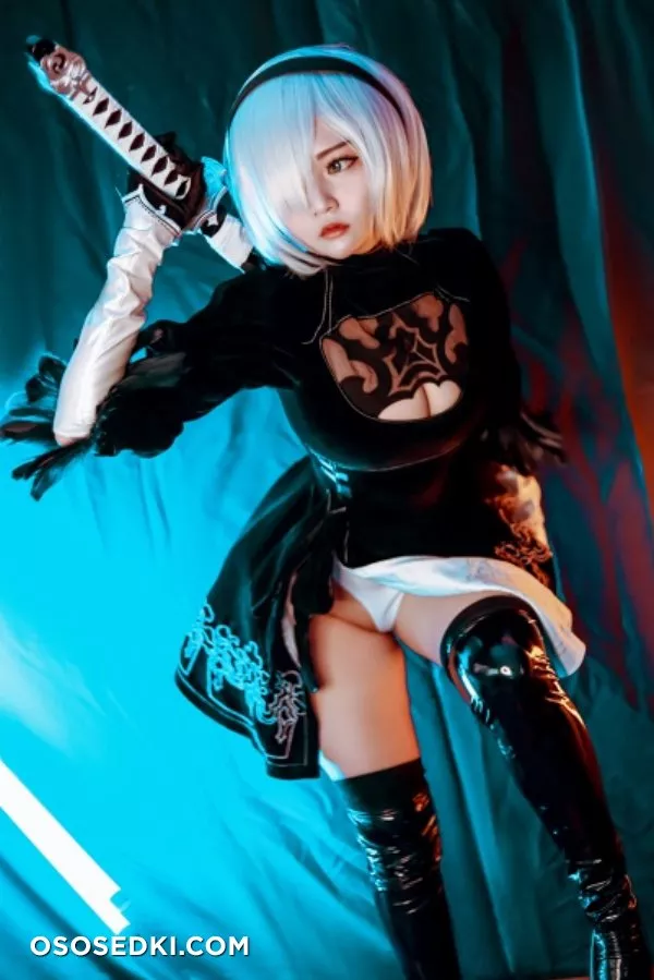 Potato Godzilla - 2B (Nier) - 2