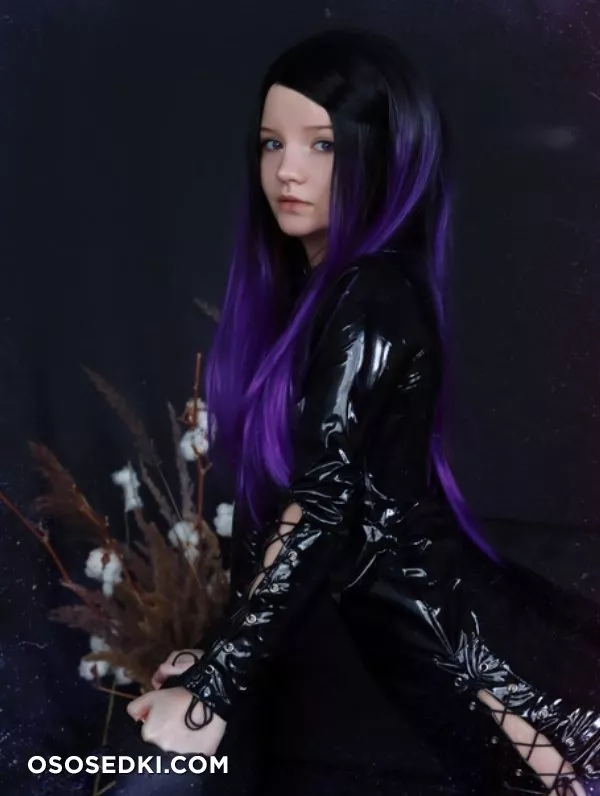 Lyvlas - Latex - 1