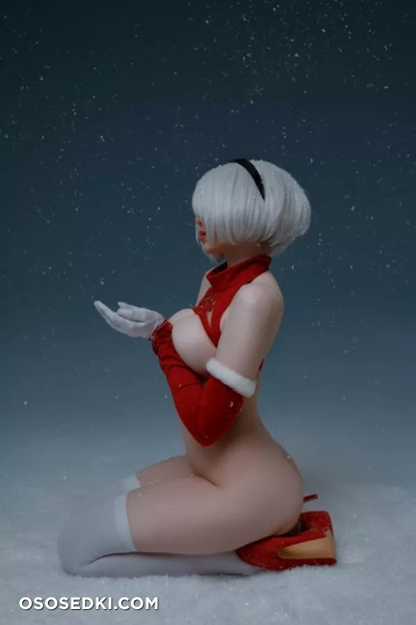 Alina Becker - Christmas 2B (Nier) - 26