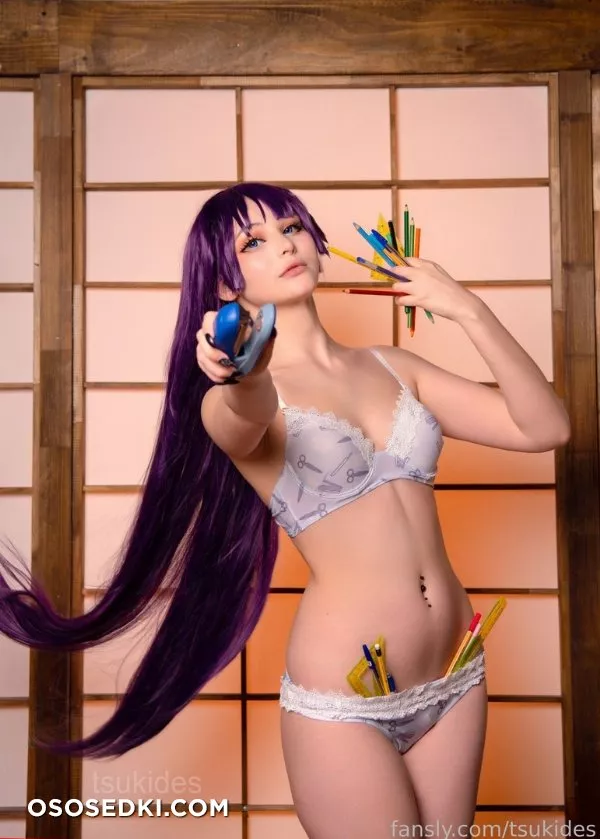 TsukiDesu - Hitagi Senjougahara (Monogatari) - 1