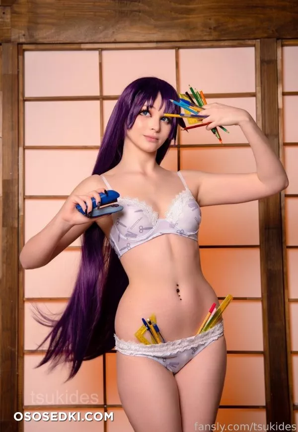 TsukiDesu - Hitagi Senjougahara (Monogatari) - 4