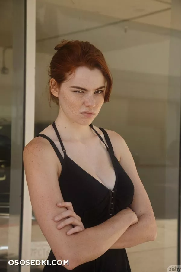 Sabrina Lynn - Rent a Car - 16