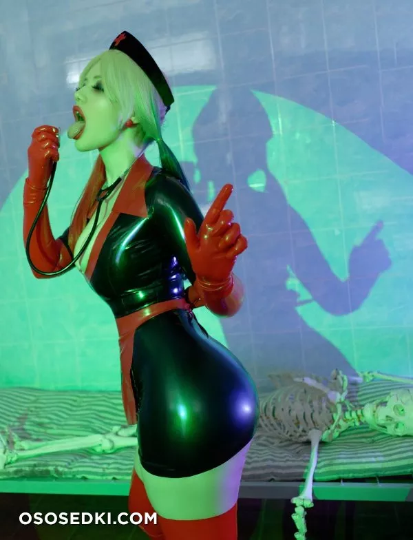 Lada Lyumos - Harley Quinn [Nurse] (DC) - 14