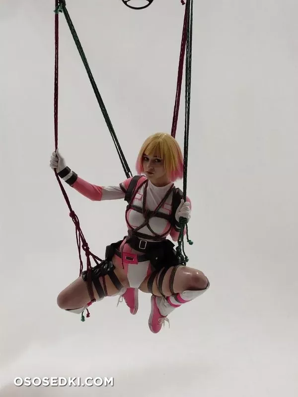 DonnaLoli - Gwenpool - 46