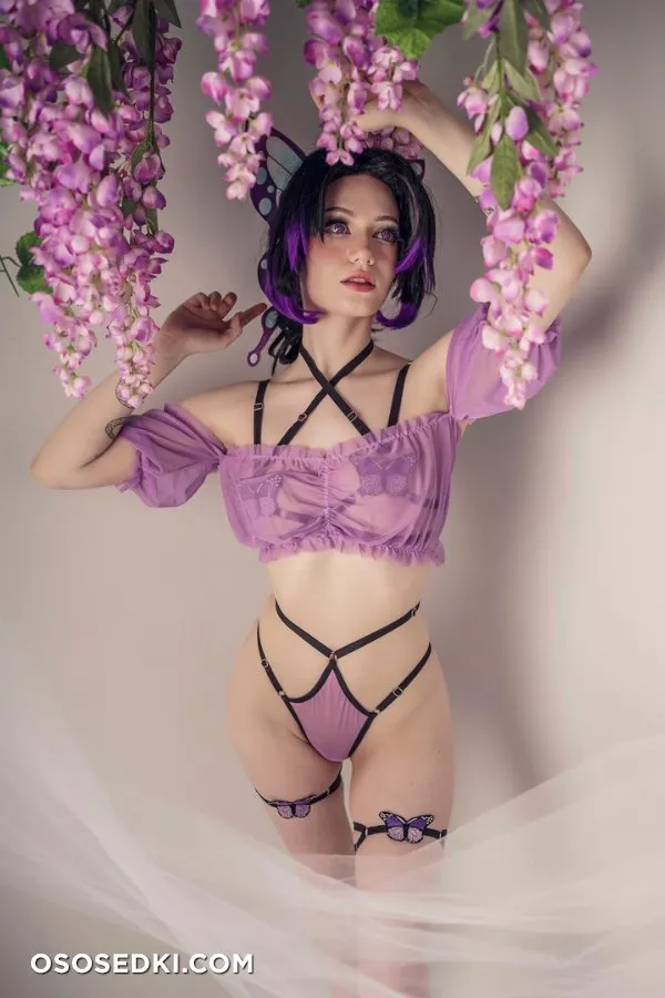 Moondays - Shinobu Kochou - 18