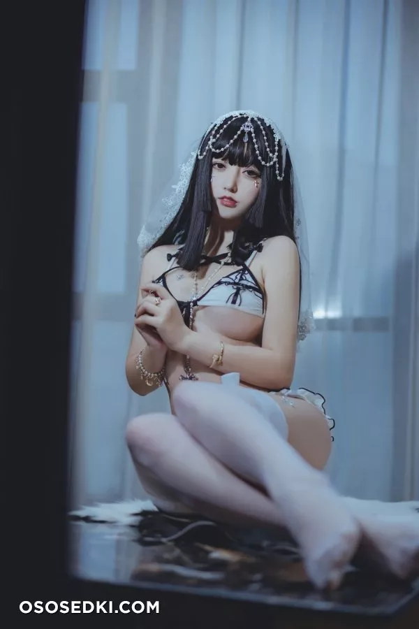 过期米线线喵: 修女 - 9