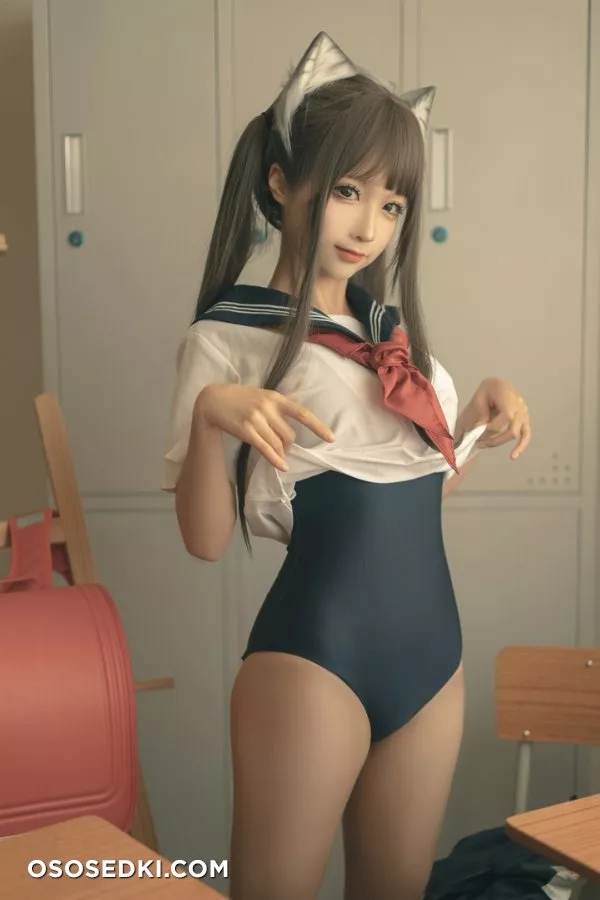 Chunmomo - School Kitty - 10