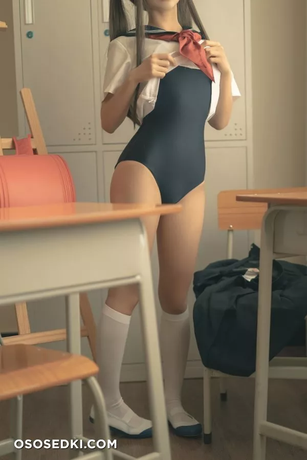 Chunmomo - School Kitty - 11