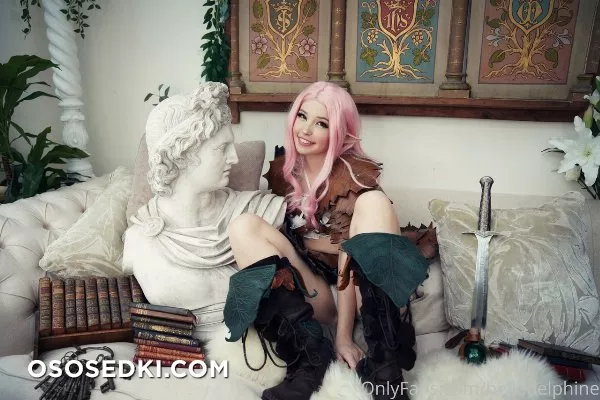 Belle Delphine - Griega - 40