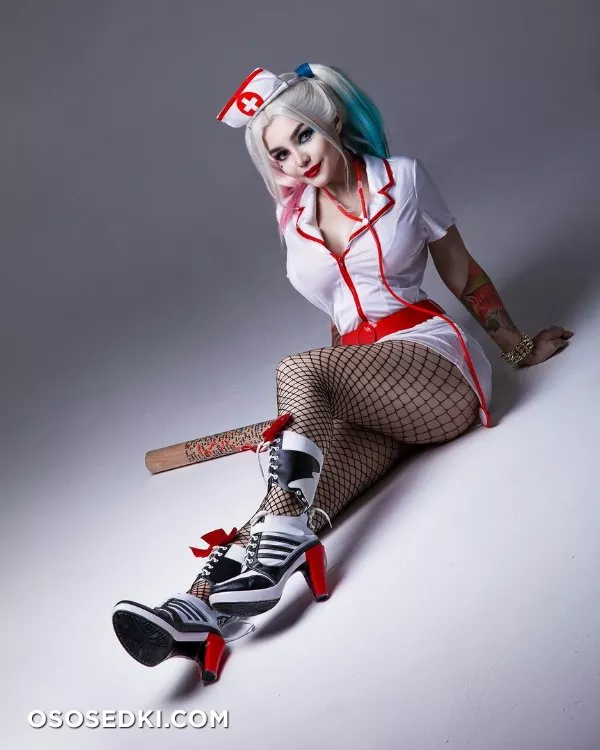 Kalinka Fox - Nurse Harley Quinn - 14