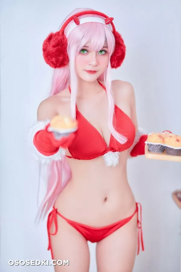 Azami - Zero Two (Christmas) - 24