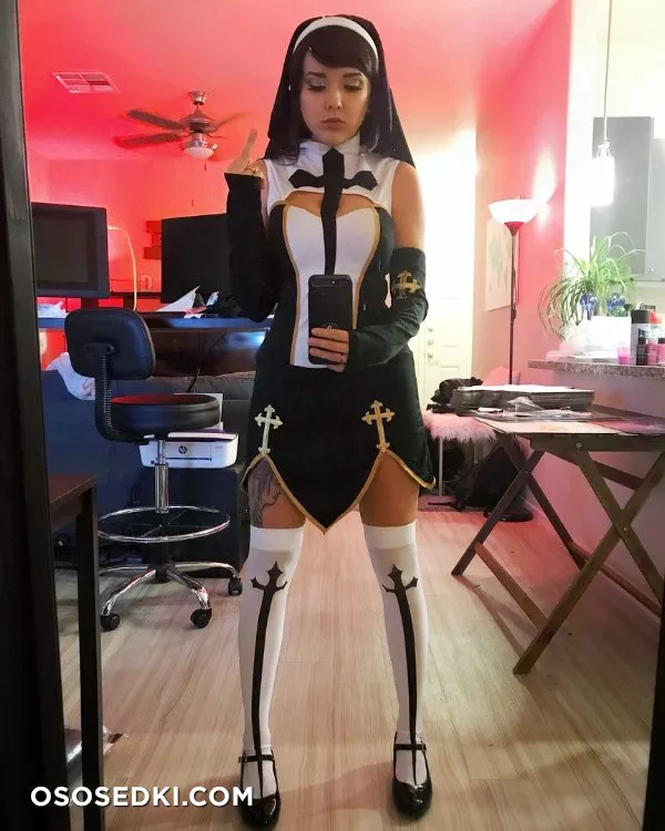 Darshelle Stevens - 27