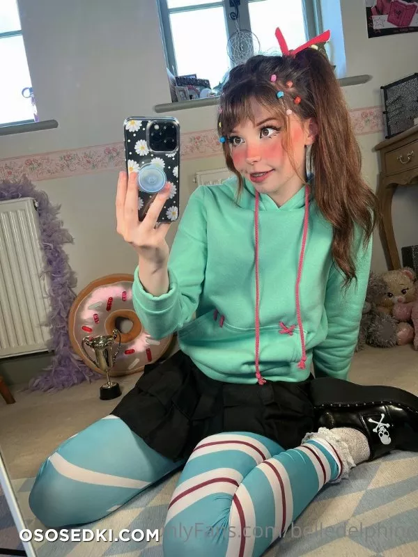 Belle Delphine - 32