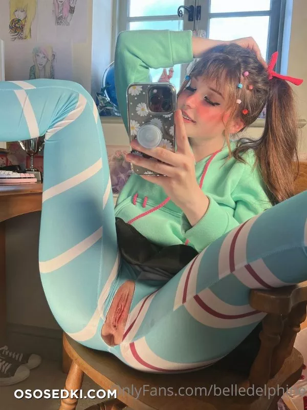 Belle Delphine - 40