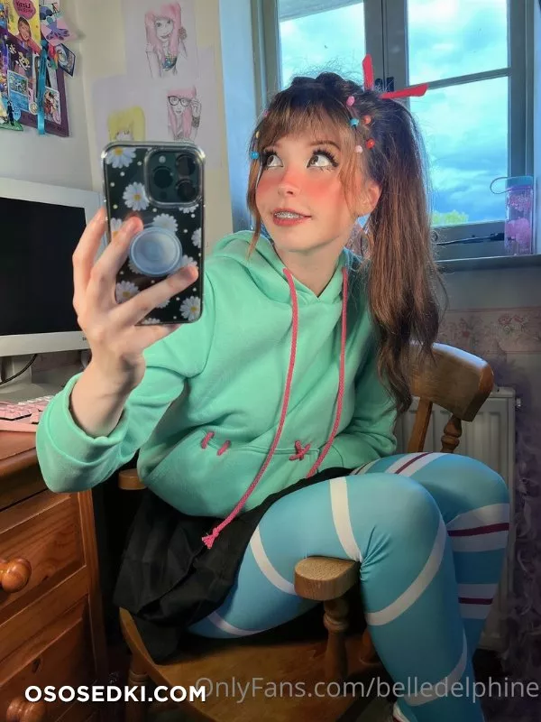 Belle Delphine - 100
