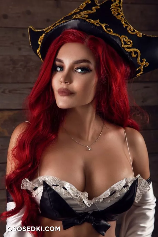 Kalinka Fox - Miss Fortune - 40