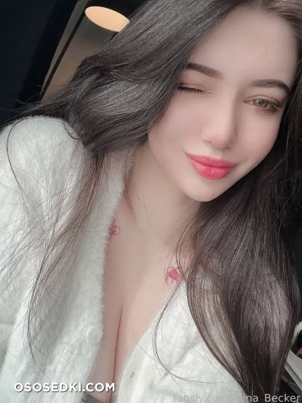 Alina Becker - 3
