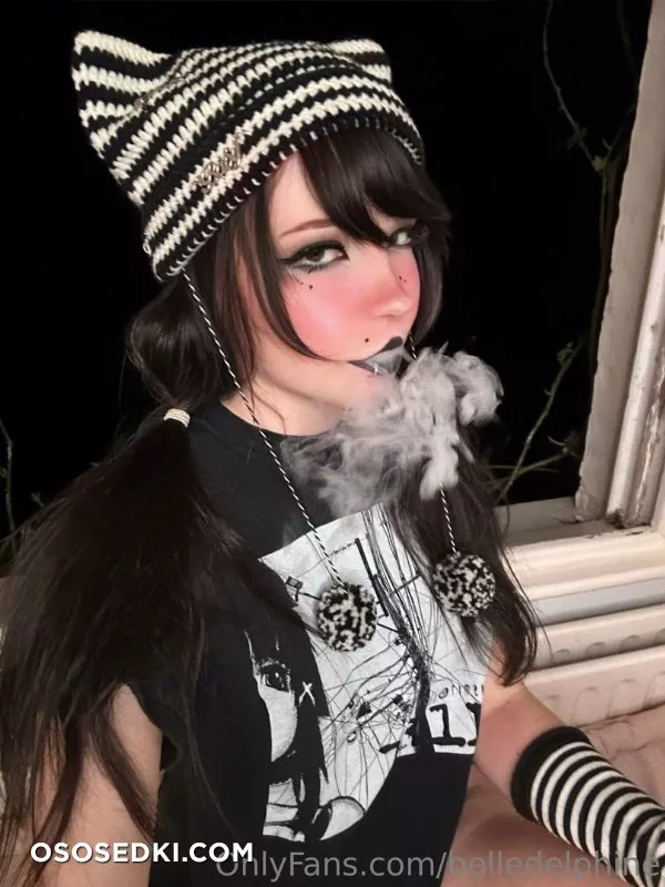 Belle Delphine - 35