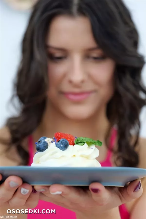 Amelia Grace - Breakfast In Bed - ShowyBeauty - 13