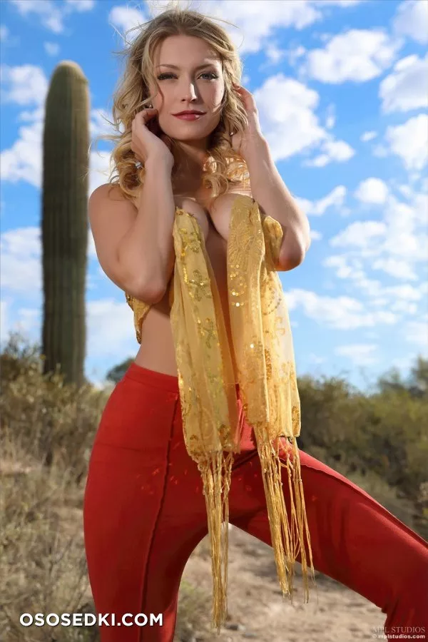 Scarlet - Love Rescue Me - MPLStudios - 60